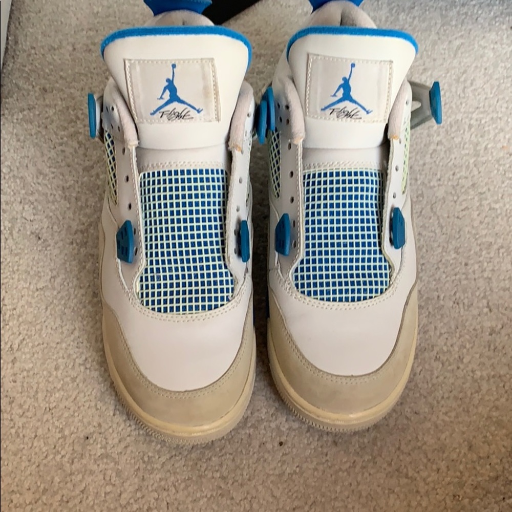 Jordan 4 Retro Military Blue